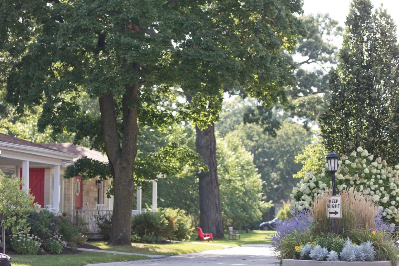 Seven Oaks Bed & Breakfast Hotel Lake Geneva Exterior photo